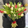 Букет из белых и красных тюльпанов - Букет из белых и красных тюльпанов