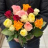 Букет из 15 разноцветных роз (Кения 50 см.) - Букет из 15 разноцветных роз (Кения 50 см.)