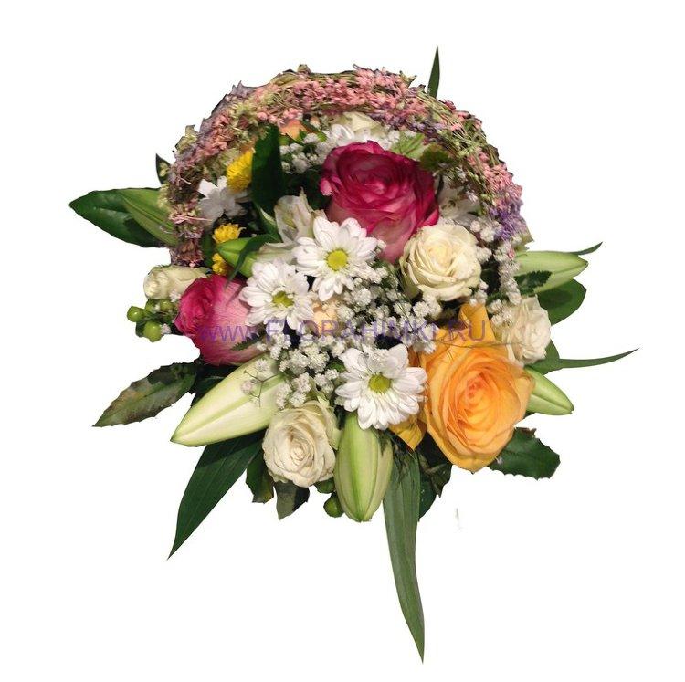 Корзина Мария Корзина наполненная розами, хризантемами и лилиями