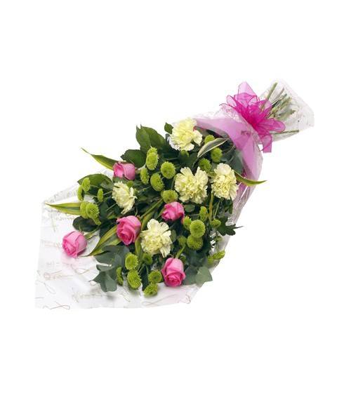 Букет Стефани Очаровательный букет из роз,гвоздик и хризантем.